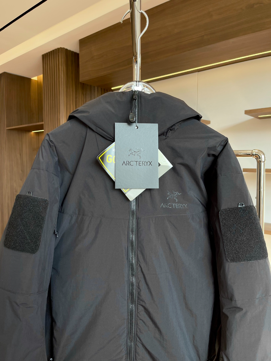 Arc’teryx Cold WX LT Gen 2 Hooded Jacket 아크테릭스 콜드 WX LT Gen 2 후드 패딩 자켓 블랙 3