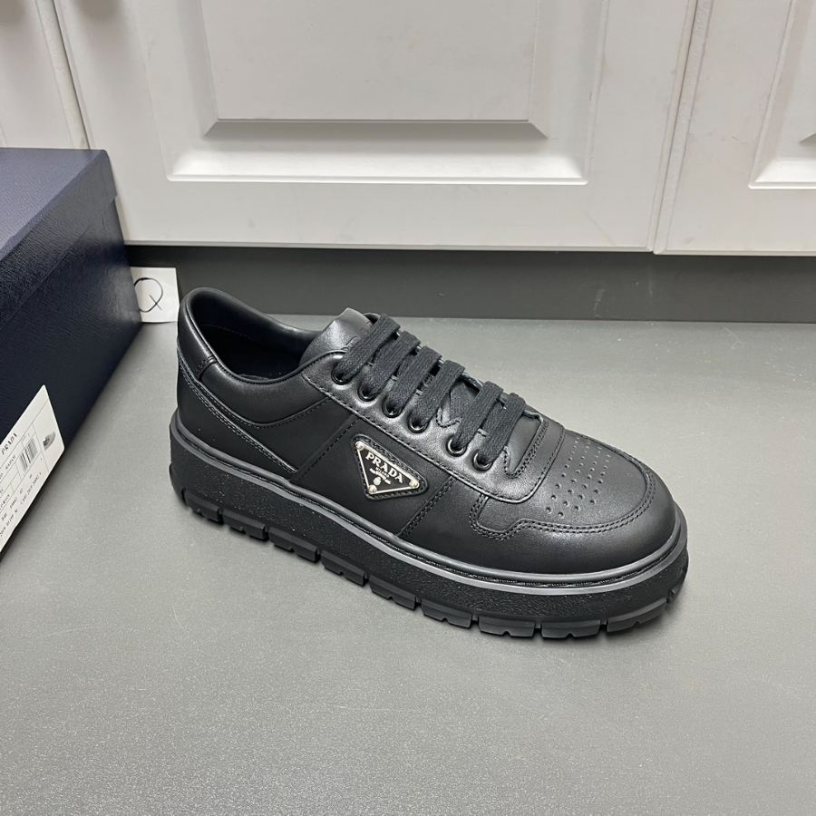 Prada 프라다 2025 남성 비즈니스 두꺼운 밑창 레더 스니커즈 5