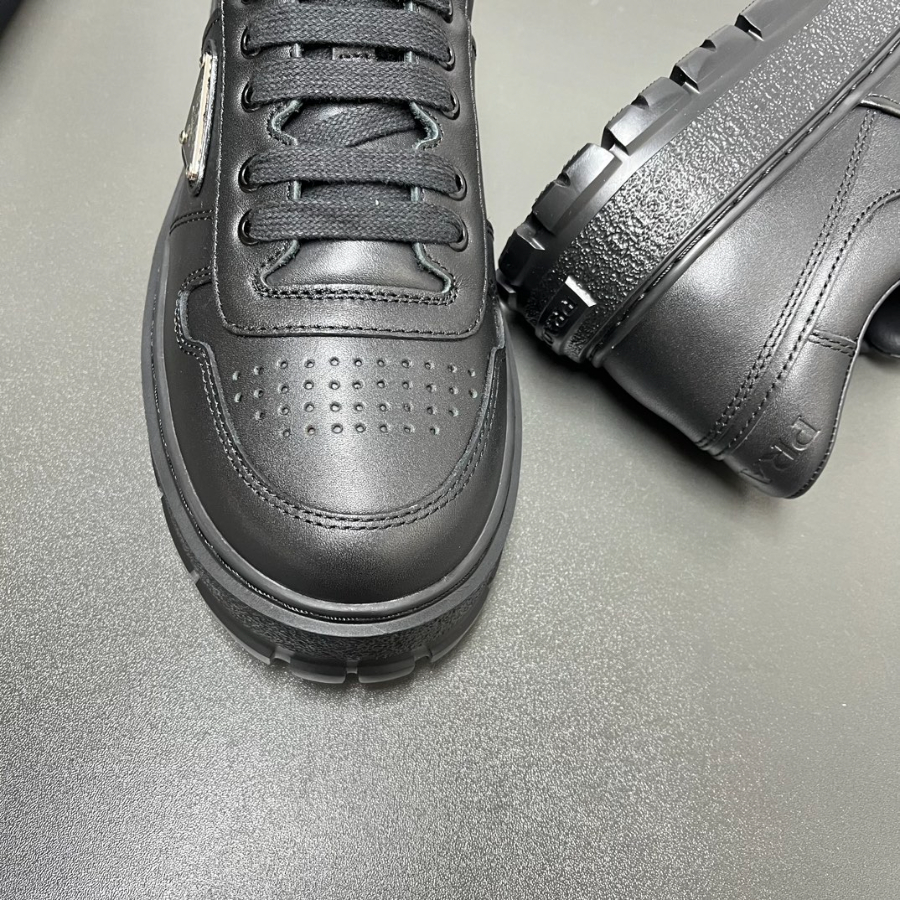 Prada 프라다 2025 남성 비즈니스 두꺼운 밑창 레더 스니커즈 8