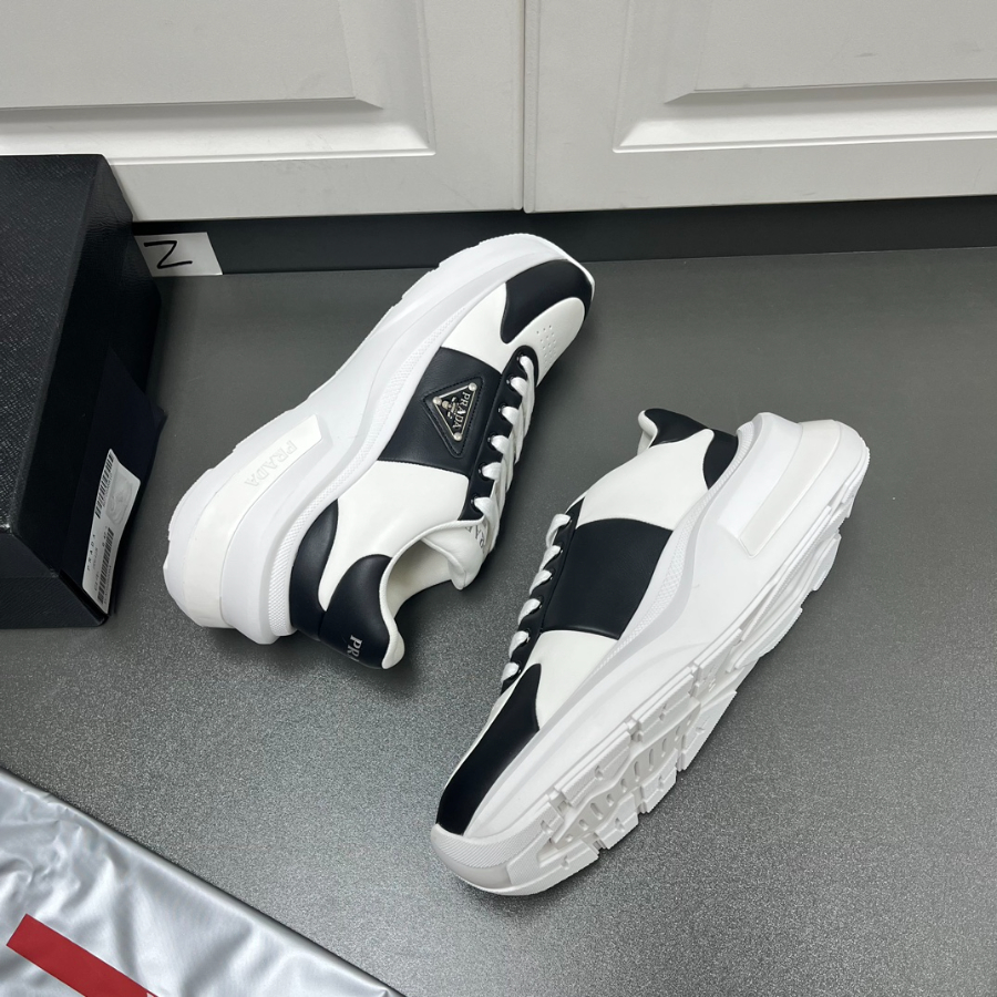 Prada 프라다 남성 Systeme 가죽 스니커즈 4