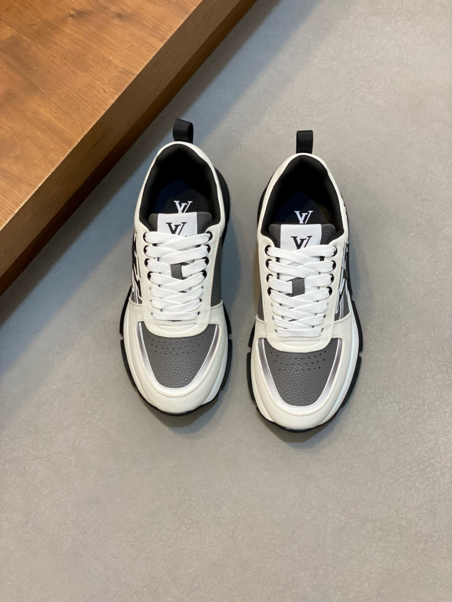 Louis Vuitton 루이비통 남성 트레이너 스니커즈 2