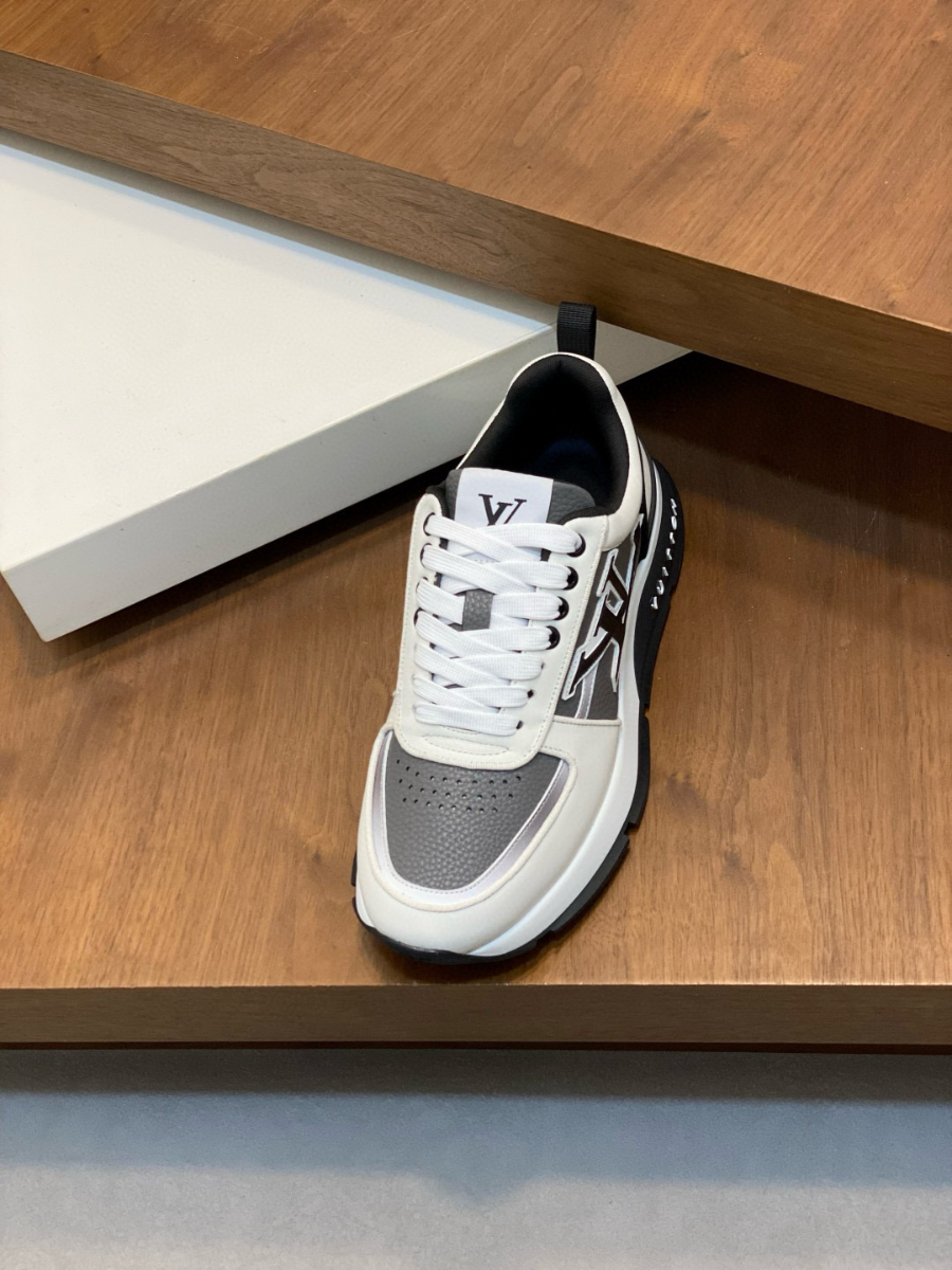 Louis Vuitton 루이비통 남성 트레이너 스니커즈 6