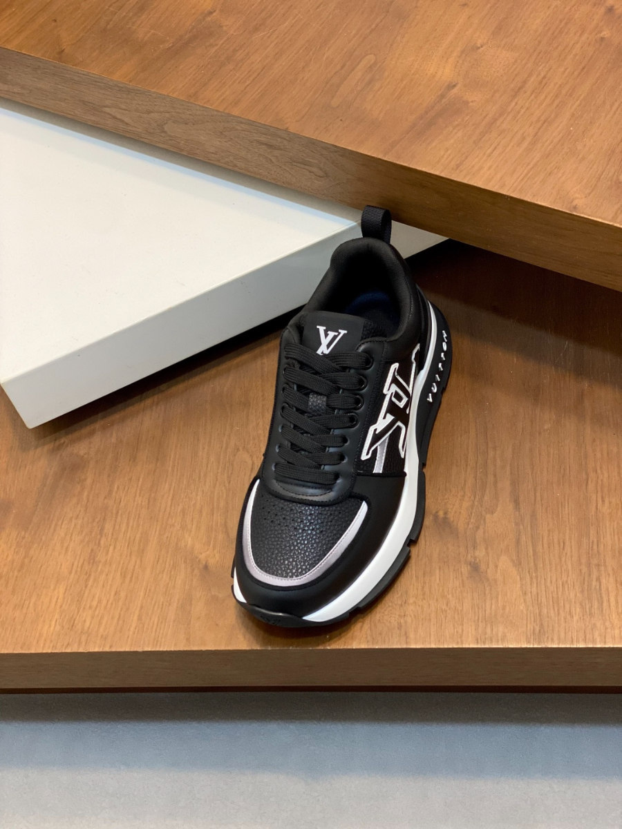 Louis Vuitton 루이비통 남성 트레이너 스니커즈 6