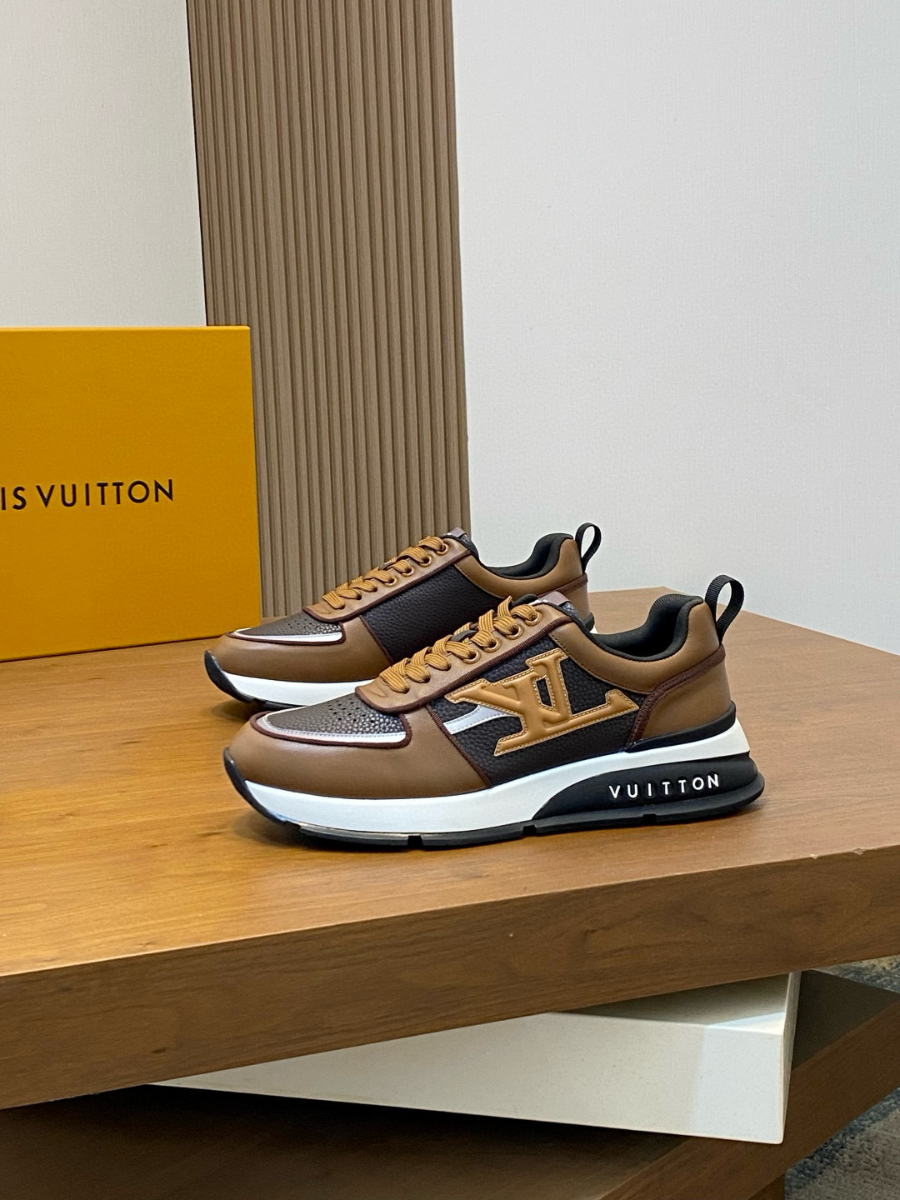 Louis Vuitton 루이비통 남성 트레이너 스니커즈 1
