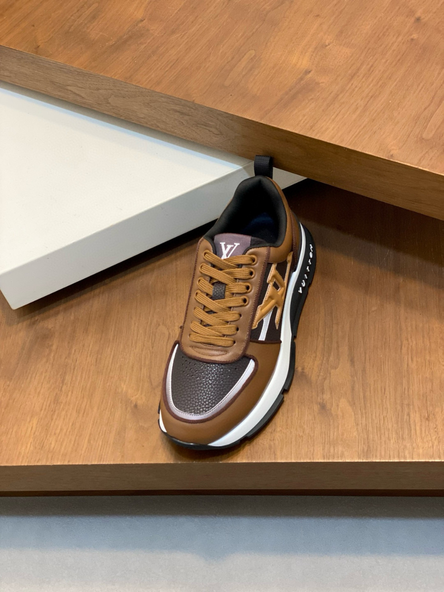 Louis Vuitton 루이비통 남성 트레이너 스니커즈 6