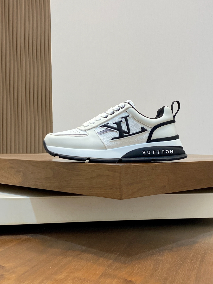Louis Vuitton 루이비통 남성 트레이너 스니커즈 2
