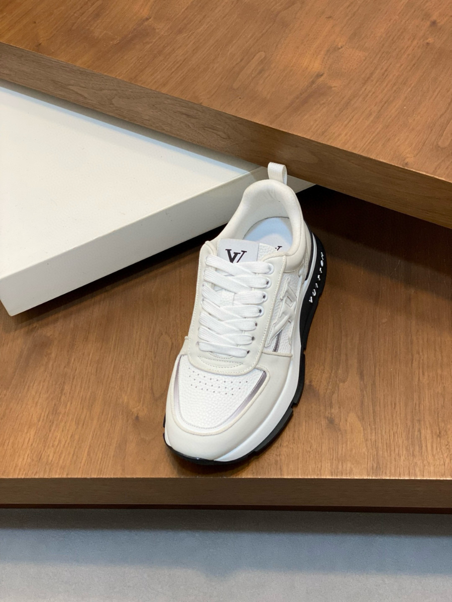 Louis Vuitton 루이비통 남성 트레이너 스니커즈 6