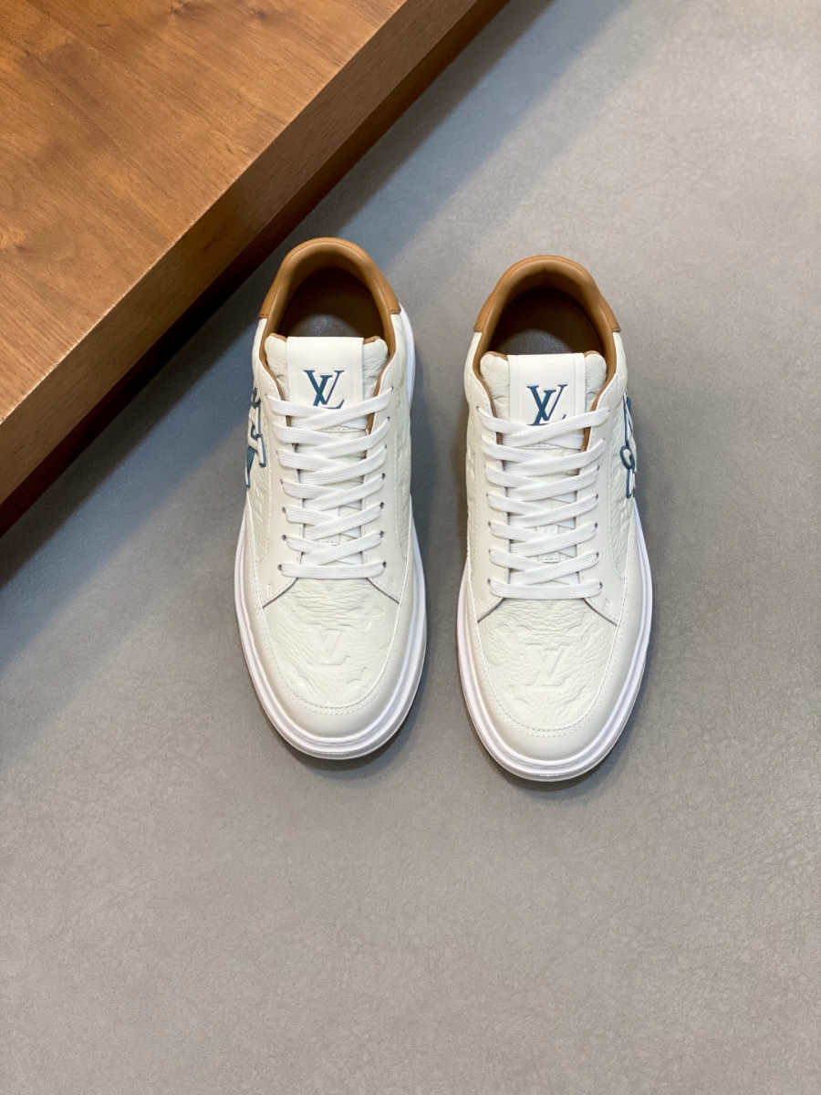 Louis Vuitton 루이비통 트레이너 미드 스니커즈 2