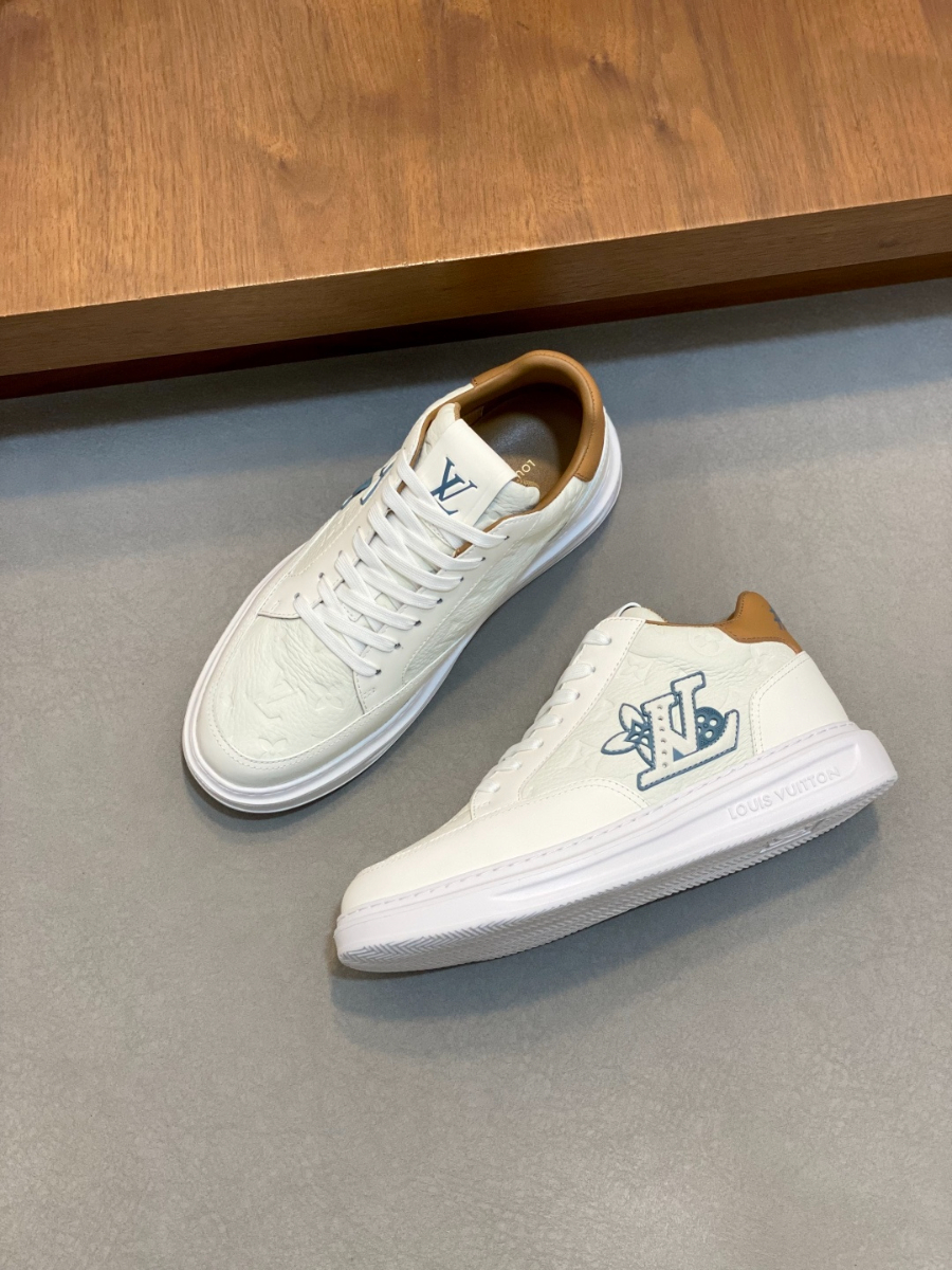 Louis Vuitton 루이비통 트레이너 미드 스니커즈 5