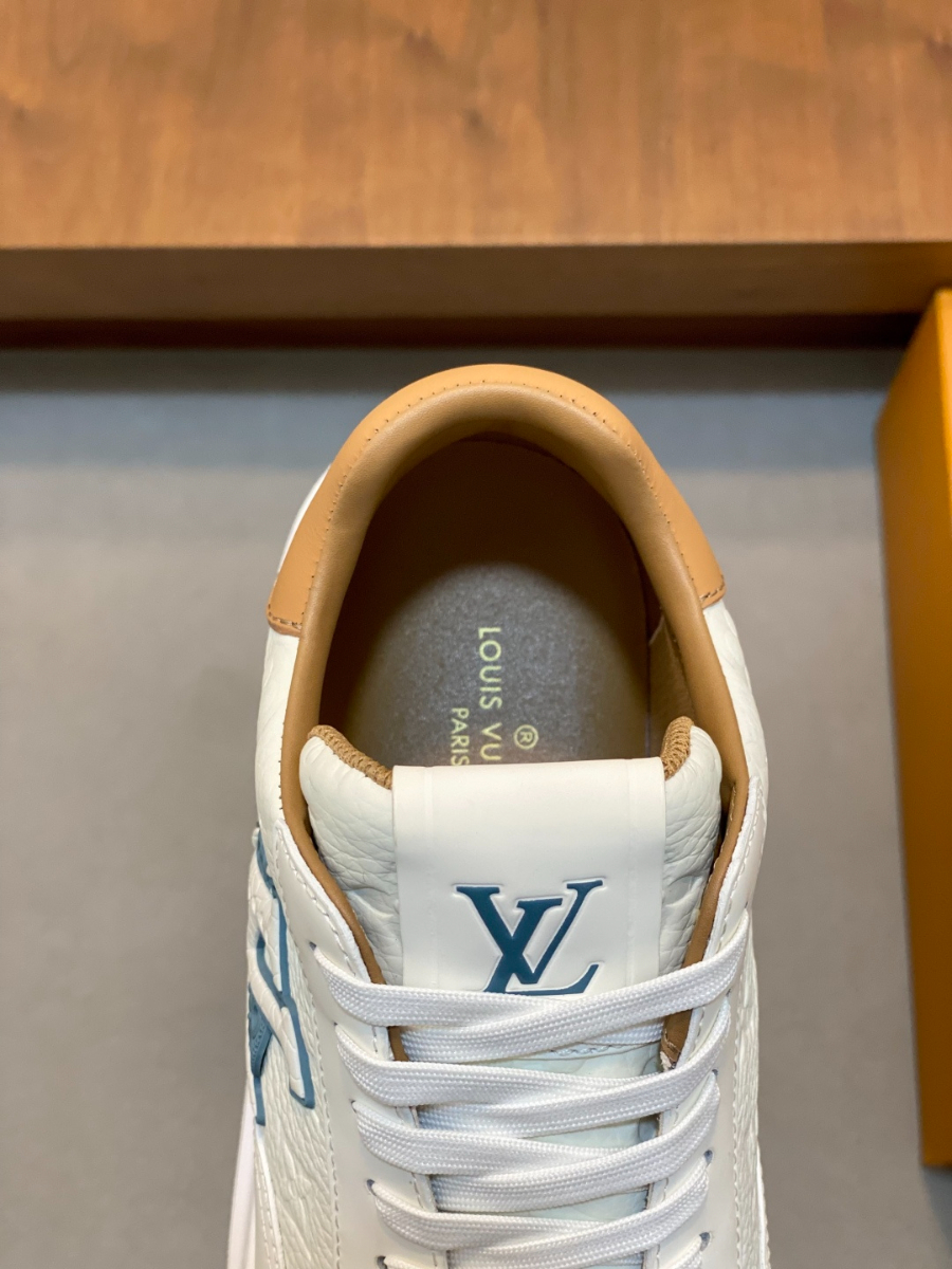 Louis Vuitton 루이비통 트레이너 미드 스니커즈 7