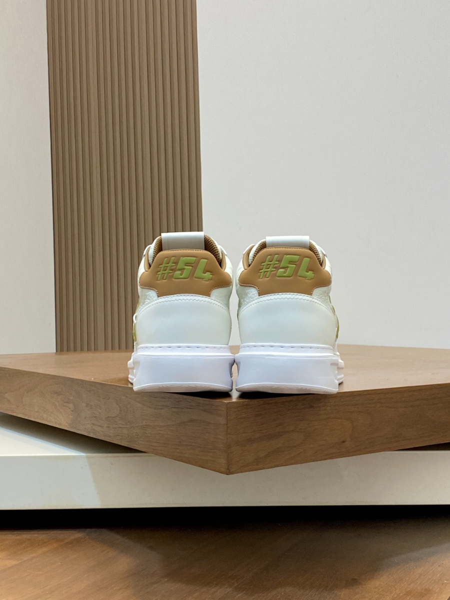 Louis Vuitton 루이비통 트레이너 미드 스니커즈 9