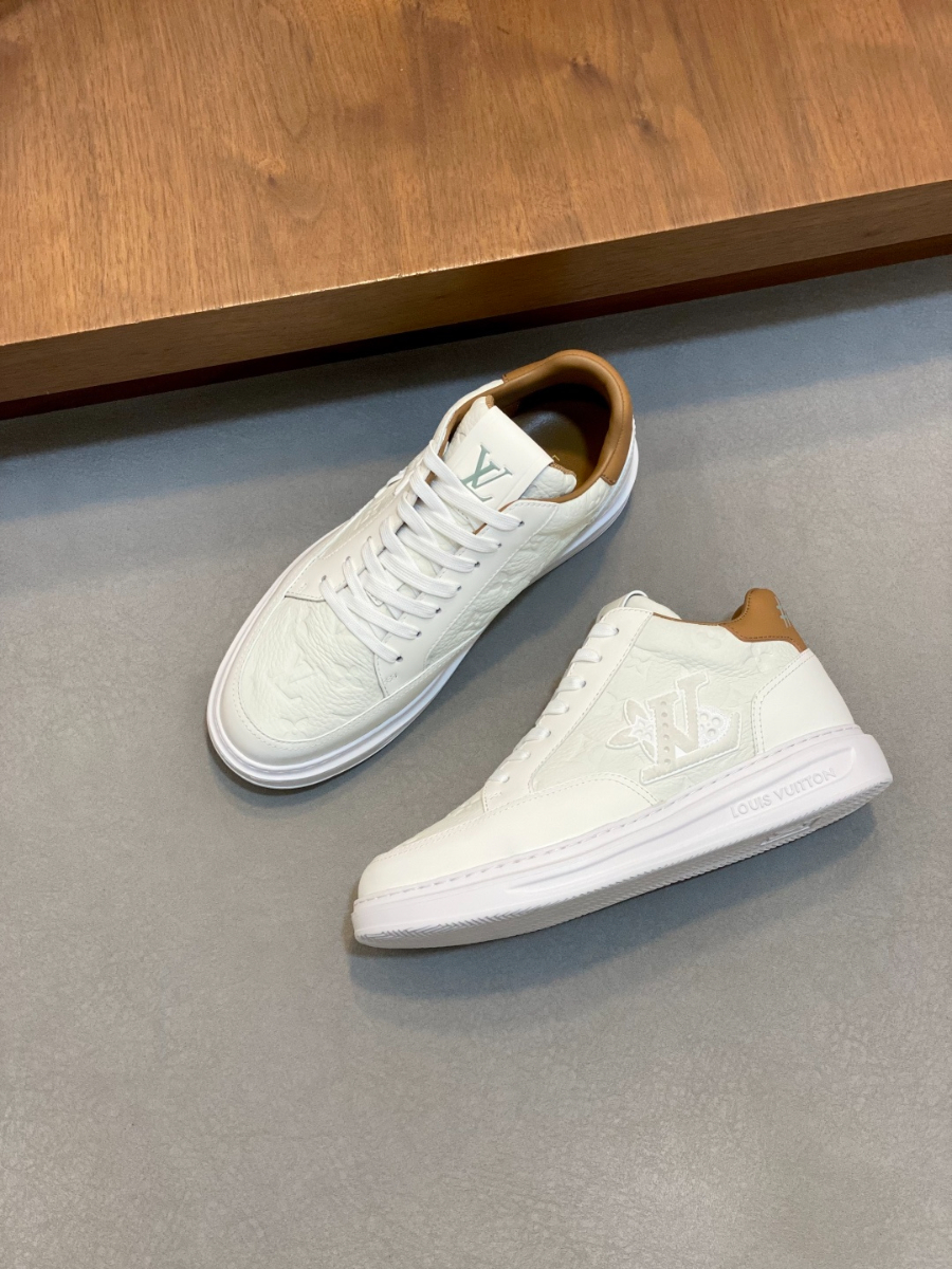 Louis Vuitton 루이비통 트레이너 미드 스니커즈 5