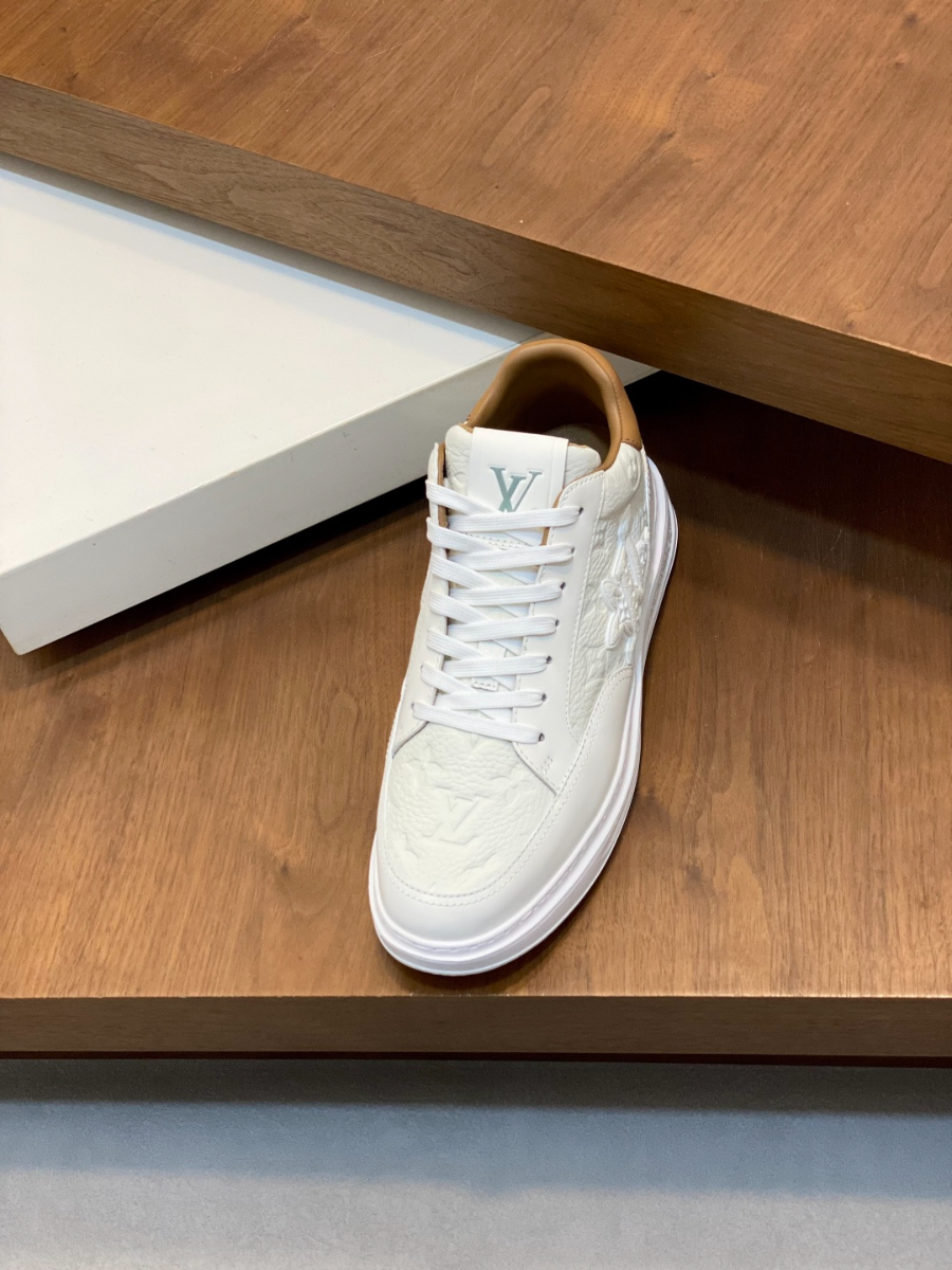 Louis Vuitton 루이비통 트레이너 미드 스니커즈 6