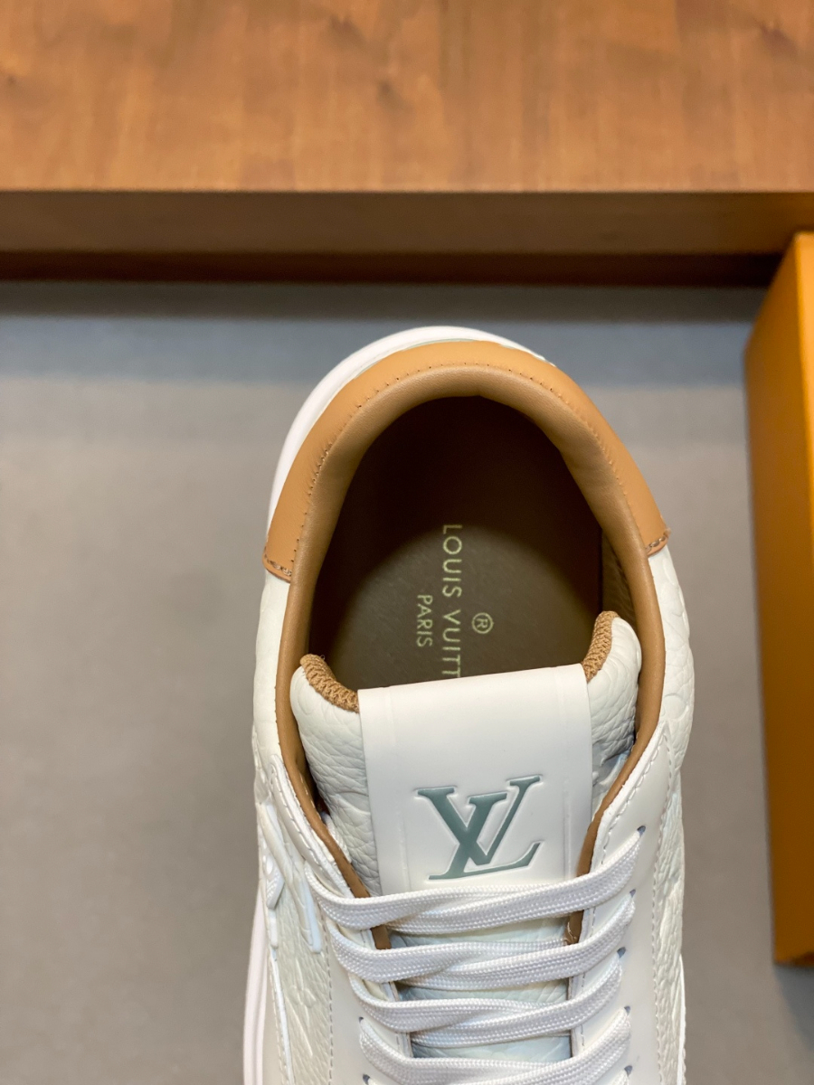 Louis Vuitton 루이비통 트레이너 미드 스니커즈 7
