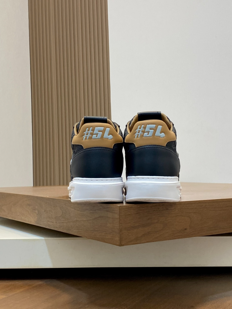 Louis Vuitton 루이비통 트레이너 미드 스니커즈 7