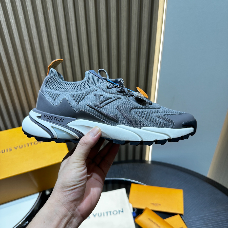 Louis Vuitton 루이비통 Runner Tatic 러너 타틱 스니커즈 4