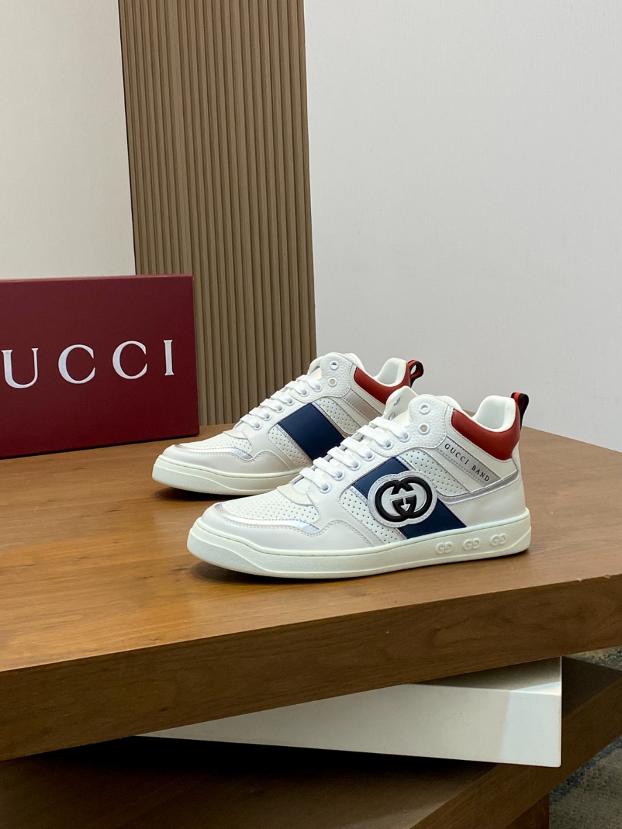 Gucci 구찌 GG 자수 레더 스니커즈 1