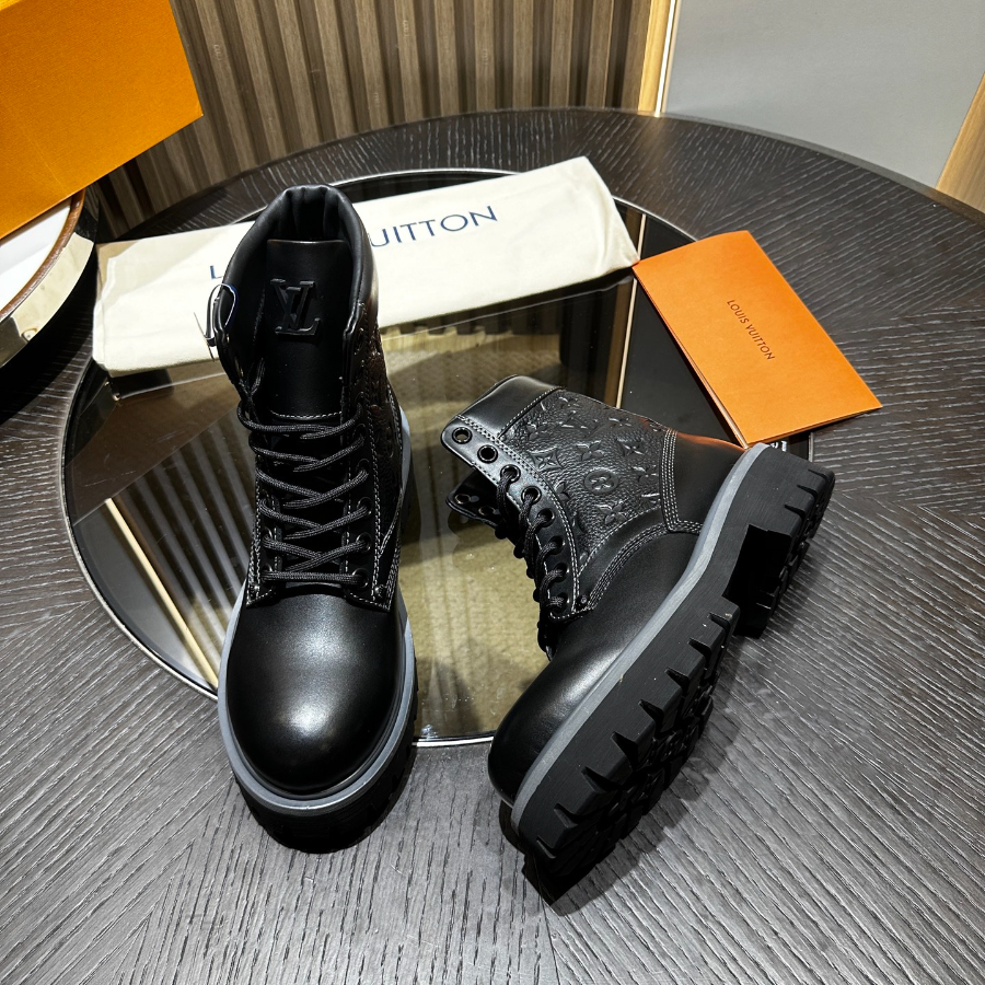 Louis Vuitton 루이비통 Ranger 부츠 1