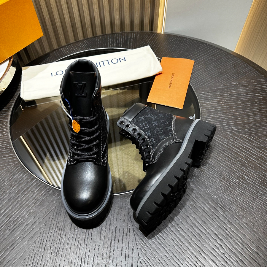 Louis Vuitton 루이비통 Ranger 부츠 1