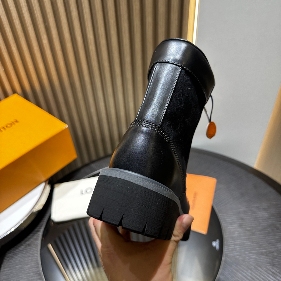 Louis Vuitton 루이비통 Ranger 부츠 6