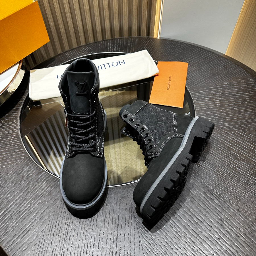 Louis Vuitton 루이비통 Ranger 부츠 1