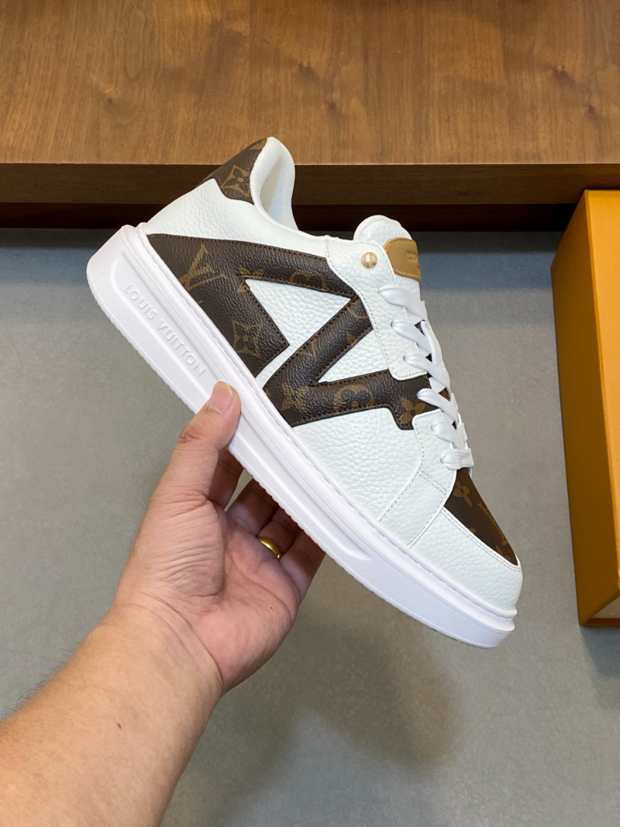 Louis Vuitton 루이비통 남성 스니커즈 4