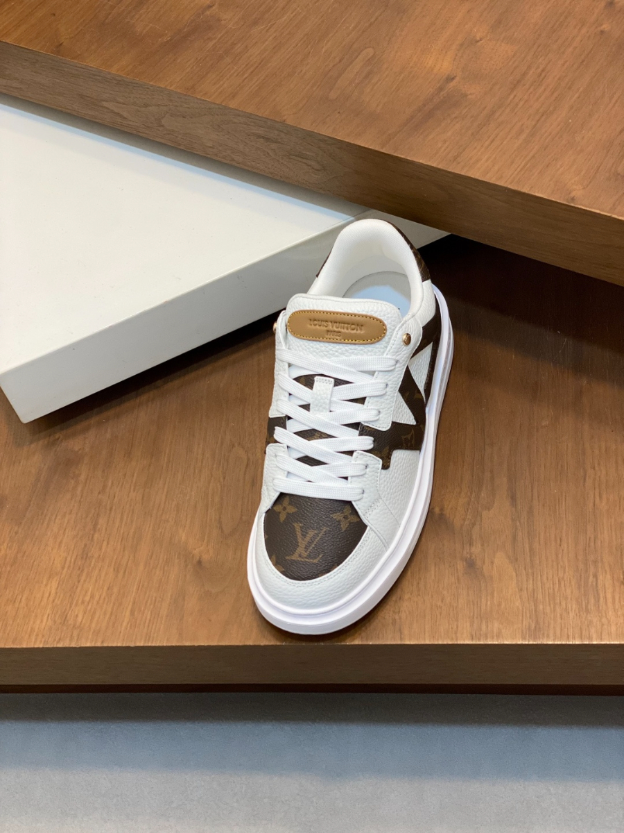Louis Vuitton 루이비통 남성 스니커즈 6