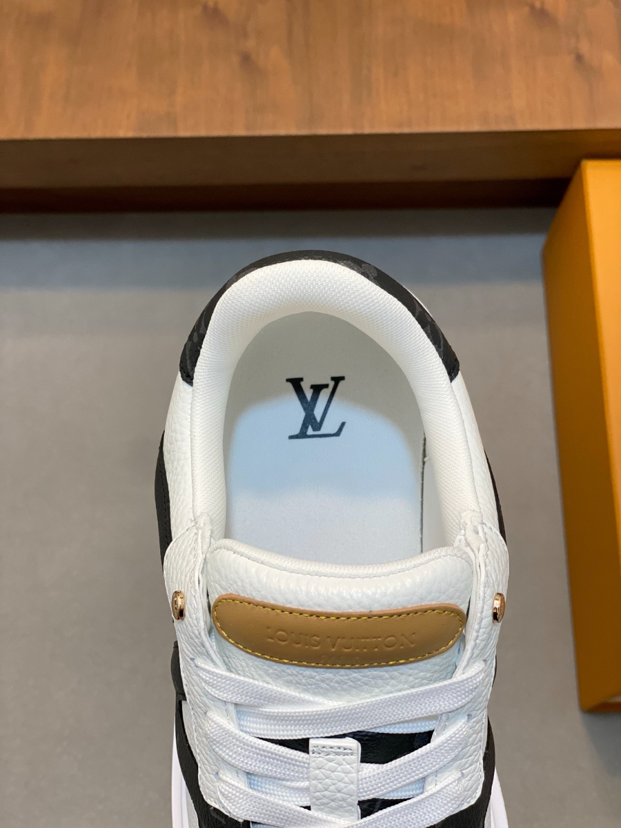 Louis Vuitton 루이비통 남성 스니커즈 7