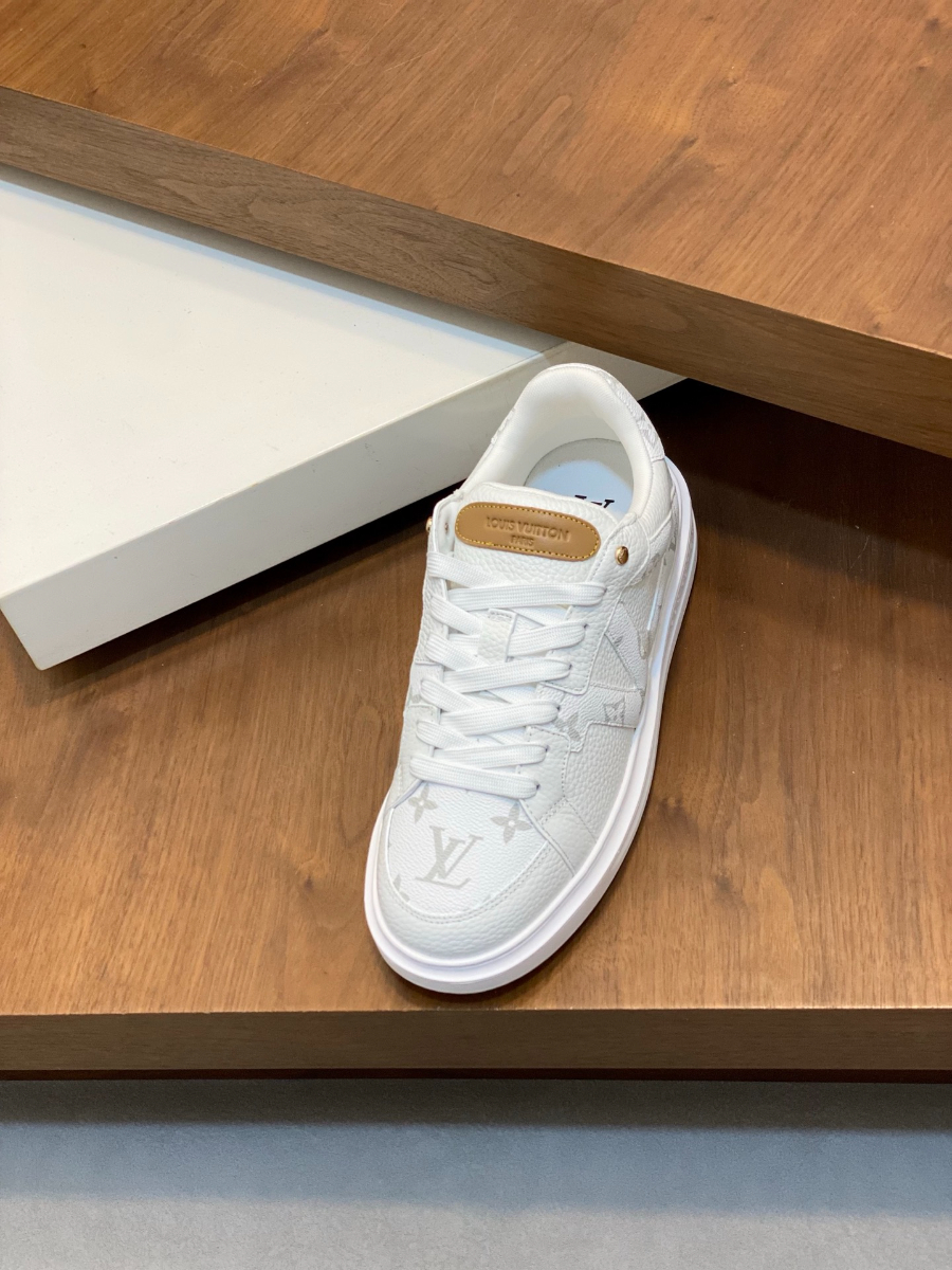 Louis Vuitton 루이비통 남성 스니커즈 6