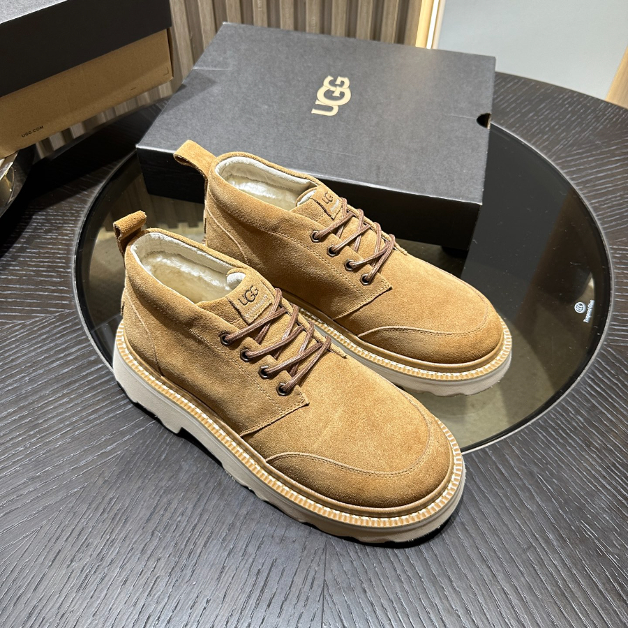 UGG 어그 M Chukka Lug 남성 스웨이드 어그플러시 부츠 3