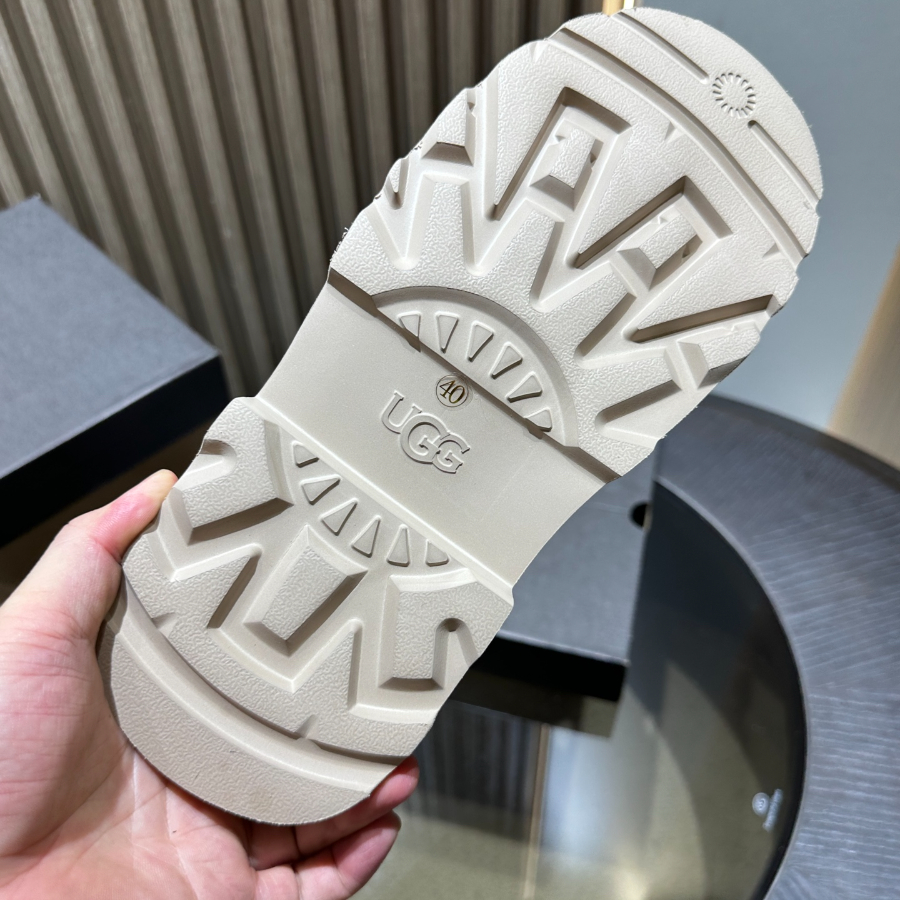 UGG 어그 M Chukka Lug 남성 스웨이드 어그플러시 부츠 7