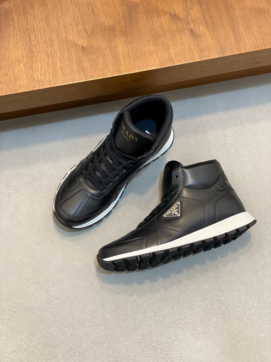 Prada 프라다 남성 가죽 하이탑 스니커즈 5