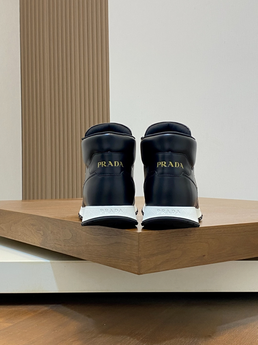 Prada 프라다 남성 가죽 하이탑 스니커즈 8