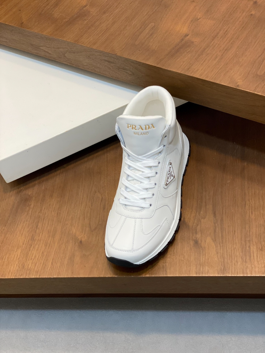 Prada 프라다 남성 가죽 하이탑 스니커즈 6