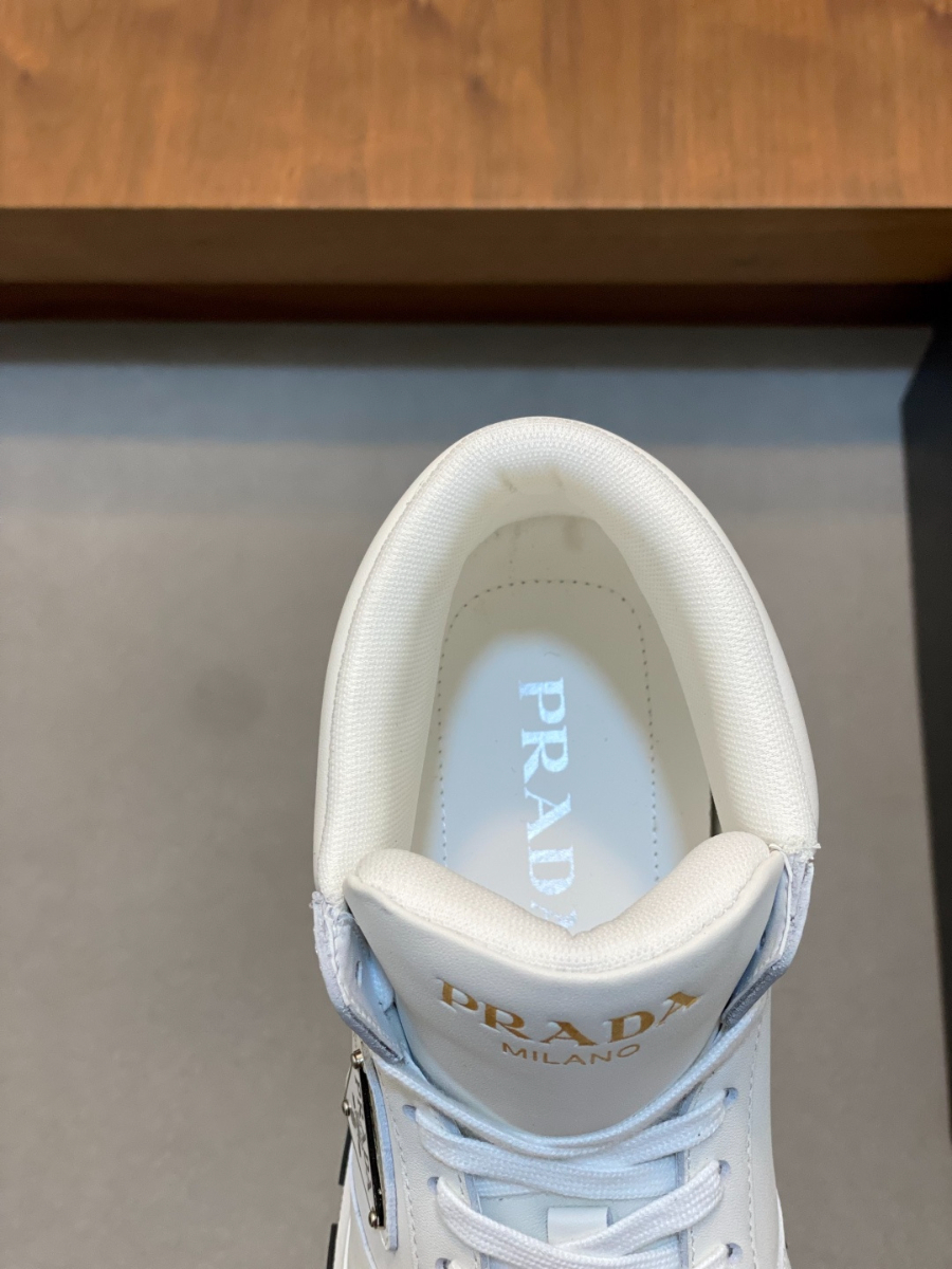 Prada 프라다 남성 가죽 하이탑 스니커즈 7