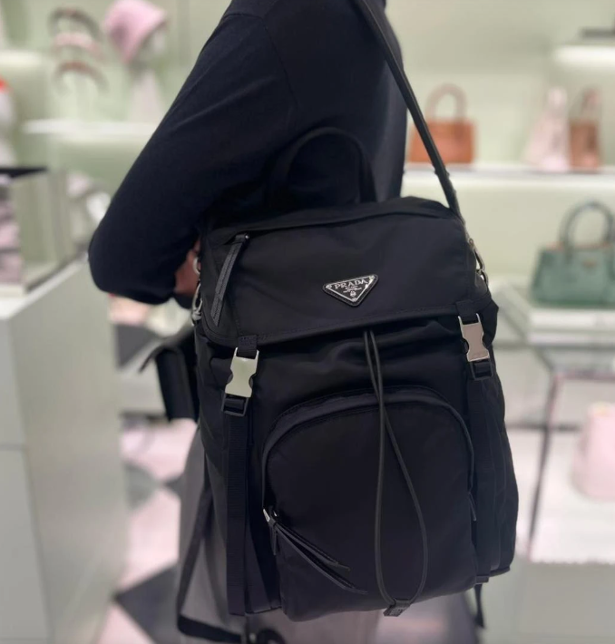 Prada 프라다 2024 나일론 백팩 25cm (크로스줄포함) 1
