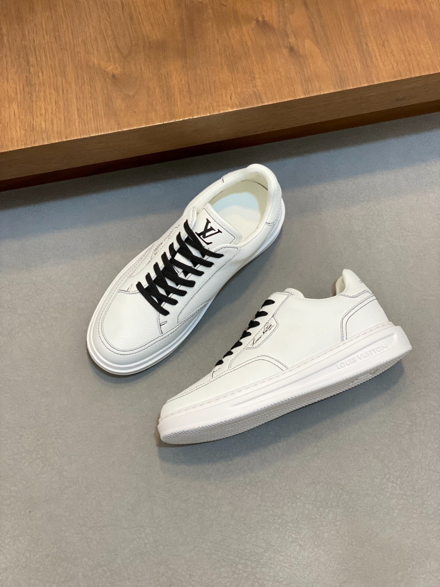 Louis Vuitton 루이비통 모노그램 소가죽 로우탑 스니커즈 4