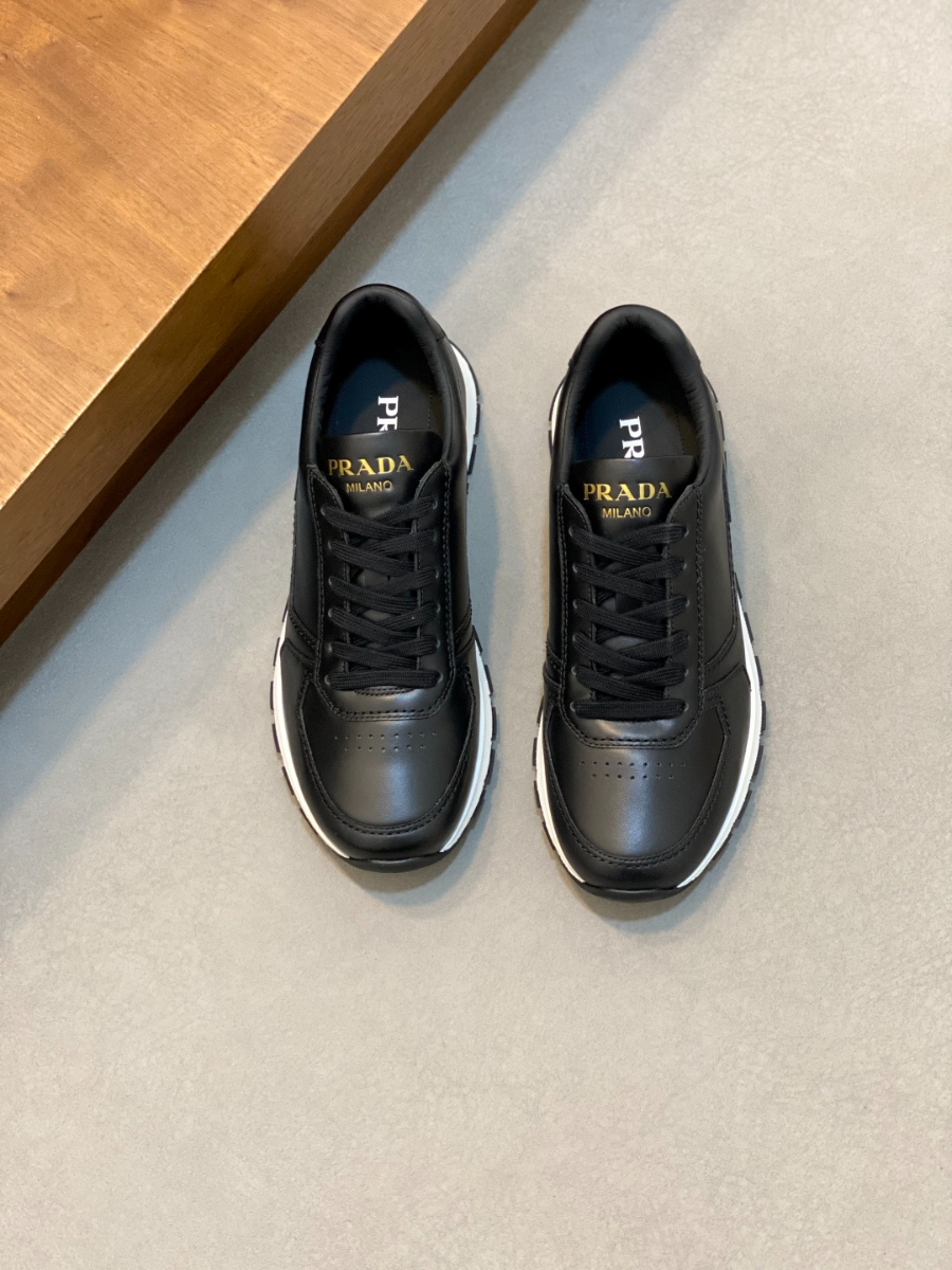 Prada 프라다 남성 소가죽 메쉬 트라이앵글 로고 스니커즈 2