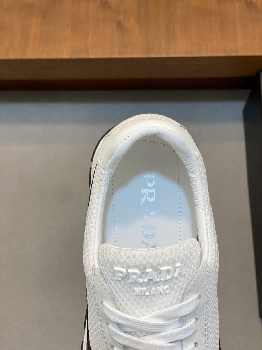 Prada 프라다 남성 소가죽 메쉬 트라이앵글 로고 스니커즈 7