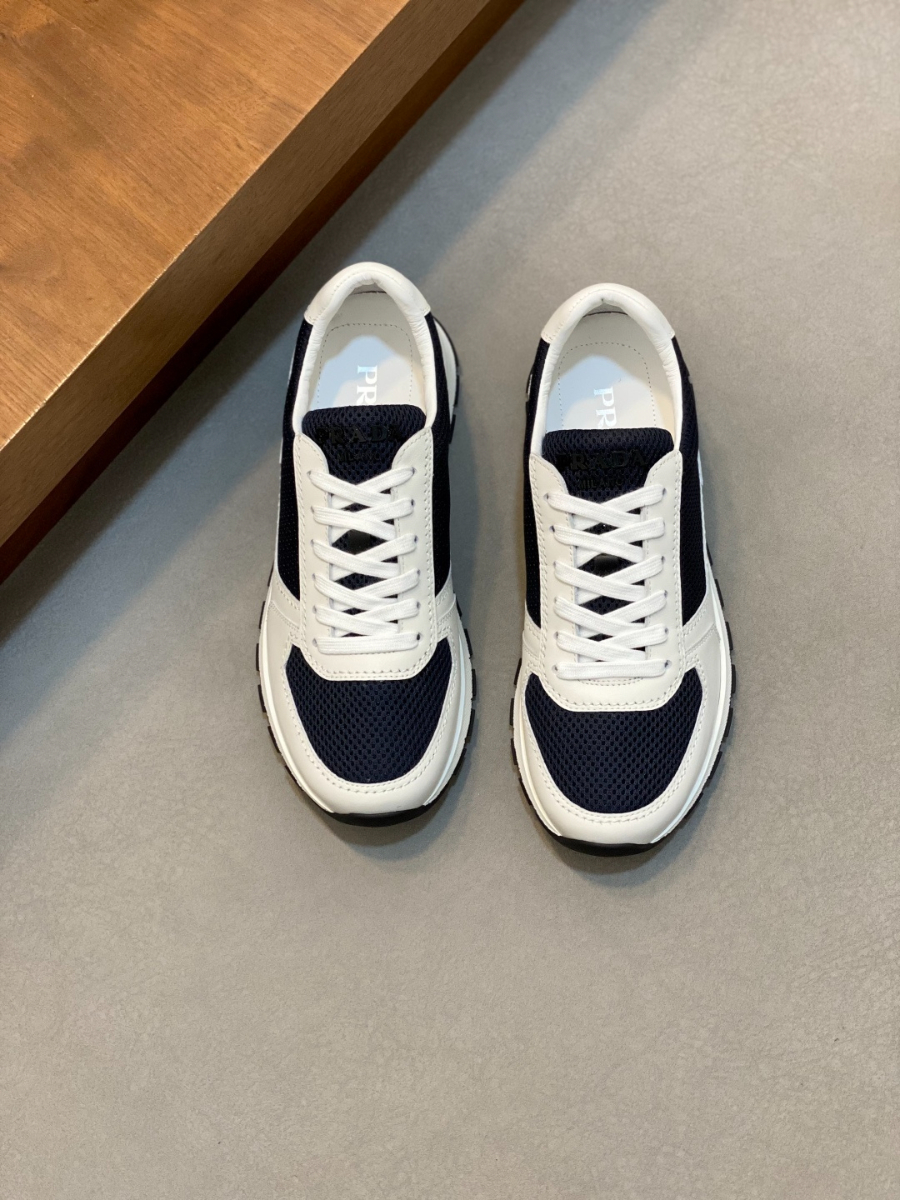 Prada 프라다 남성 소가죽 메쉬 트라이앵글 로고 스니커즈 2