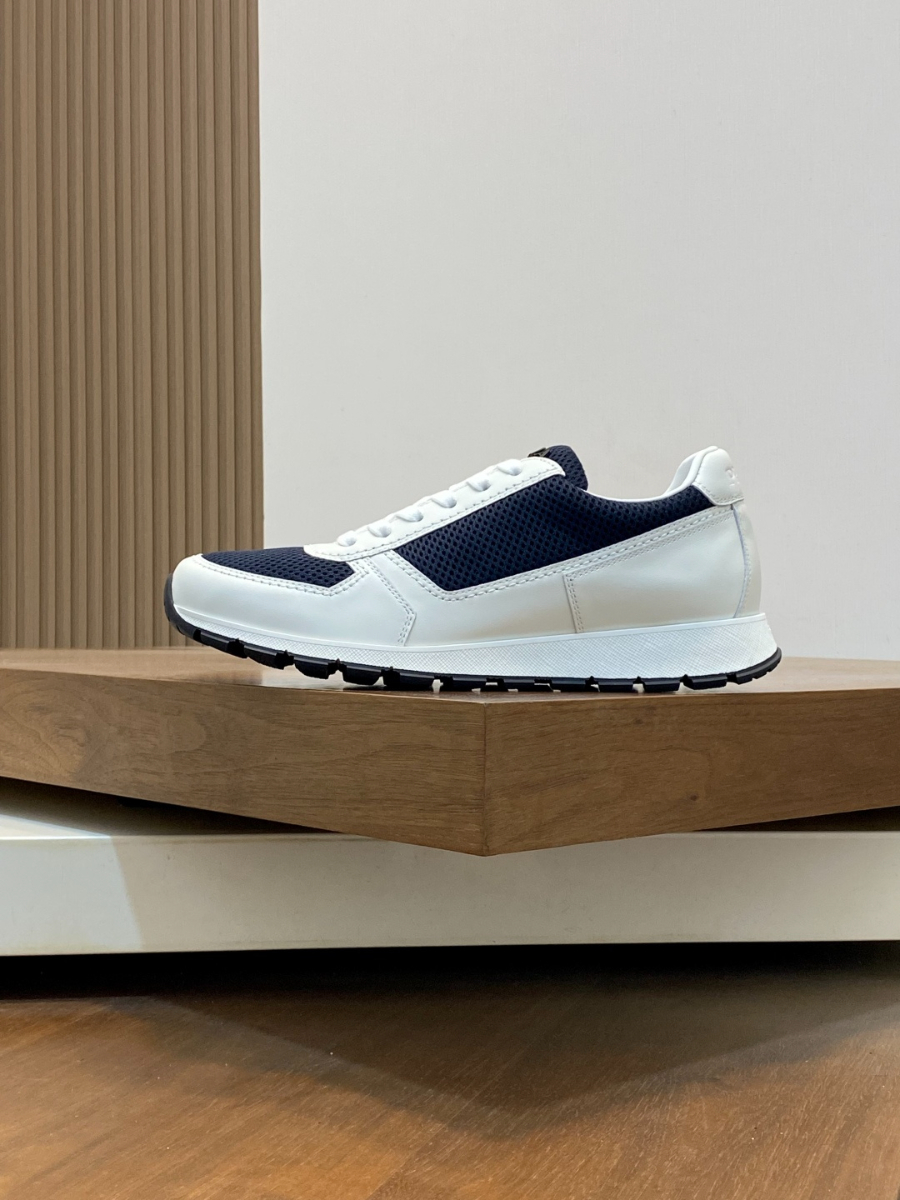 Prada 프라다 남성 소가죽 메쉬 트라이앵글 로고 스니커즈 3