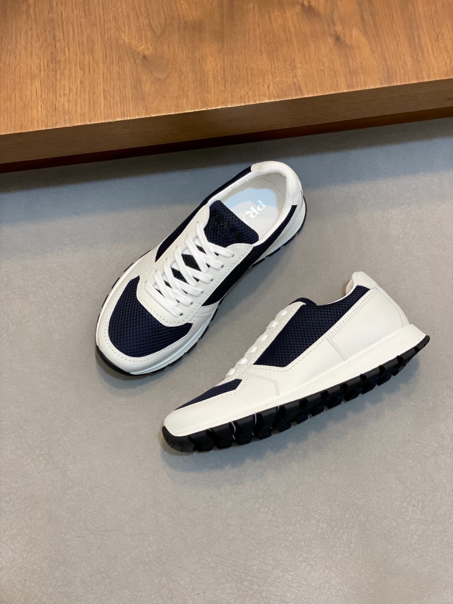 Prada 프라다 남성 소가죽 메쉬 트라이앵글 로고 스니커즈 5