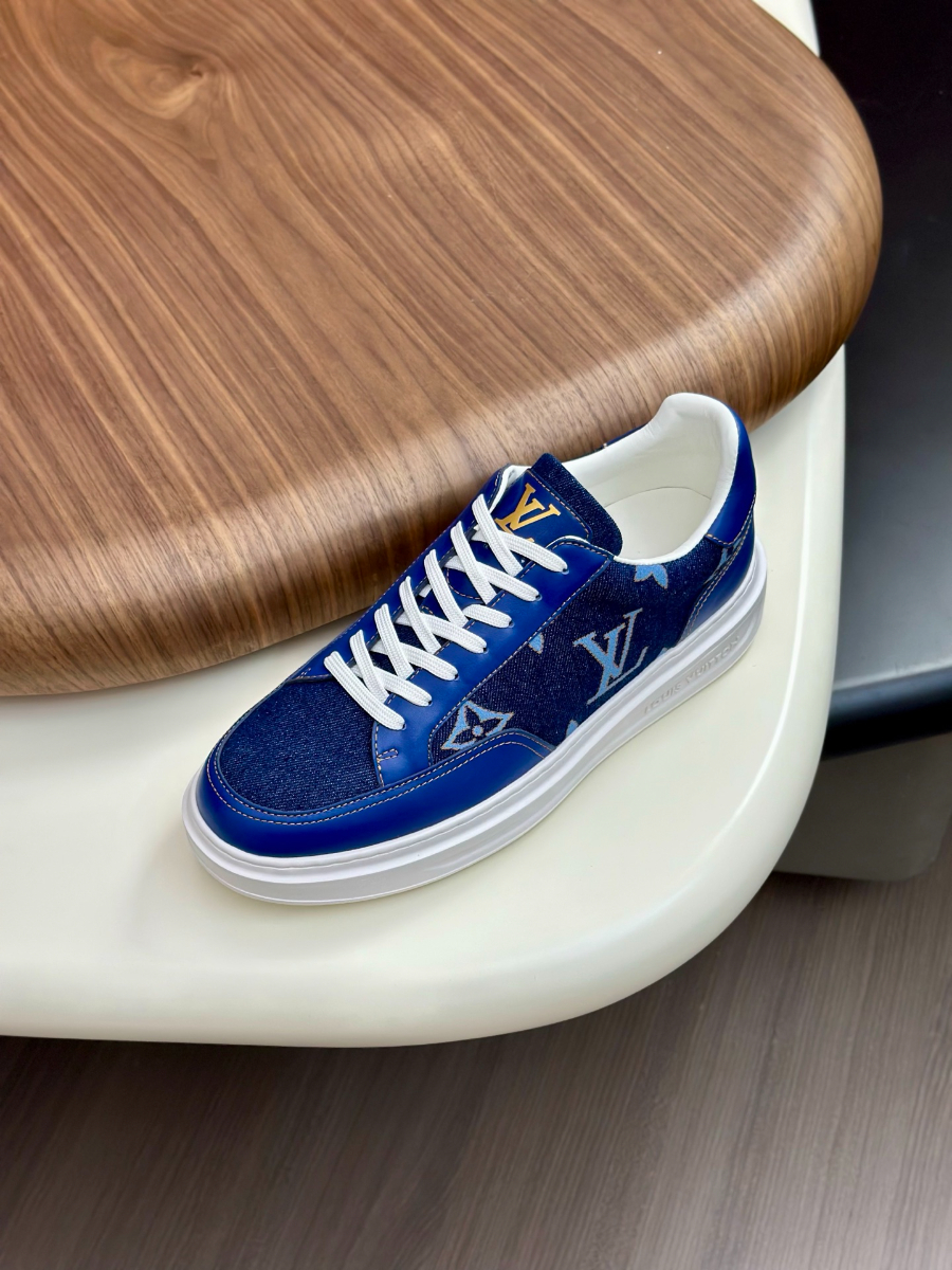 Louis Vuitton 루이비통 LV 모노그램 로우탑 스니커즈 6