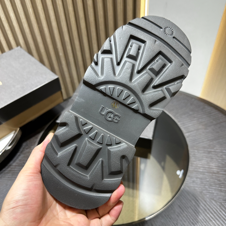 UGG 어그 남성 첼시 부츠 M Chukka Lug 7