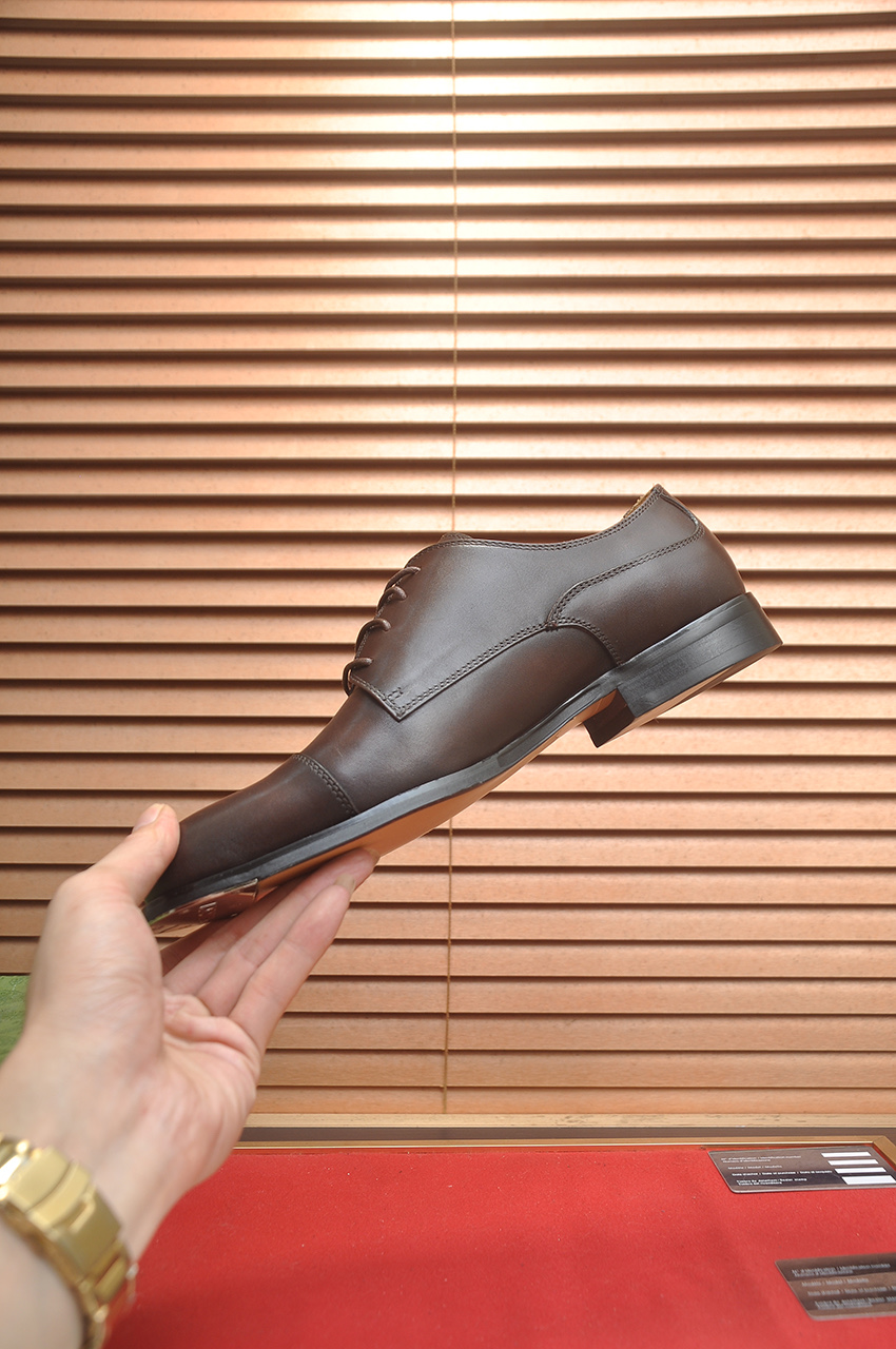 GUCCI 구찌 남성 블랙 클래식 레더 옥스퍼드 슈즈 9