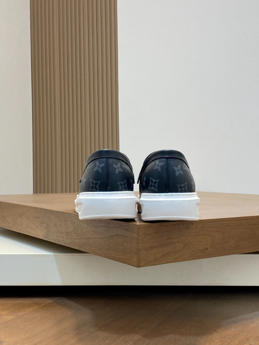 LOUIS VUITTON 루이비통 남성 모노그램 데님 로퍼 스니커즈 8