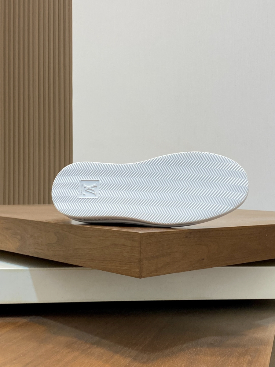 LOUIS VUITTON 루이비통 남성 모노그램 데님 로퍼 스니커즈 9