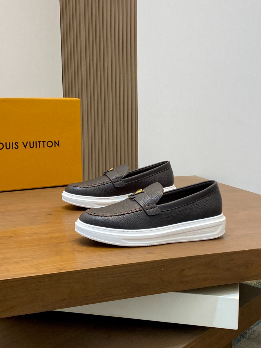 LOUIS VUITTON 루이비통 남성 모노그램 데님 로퍼 스니커즈 1