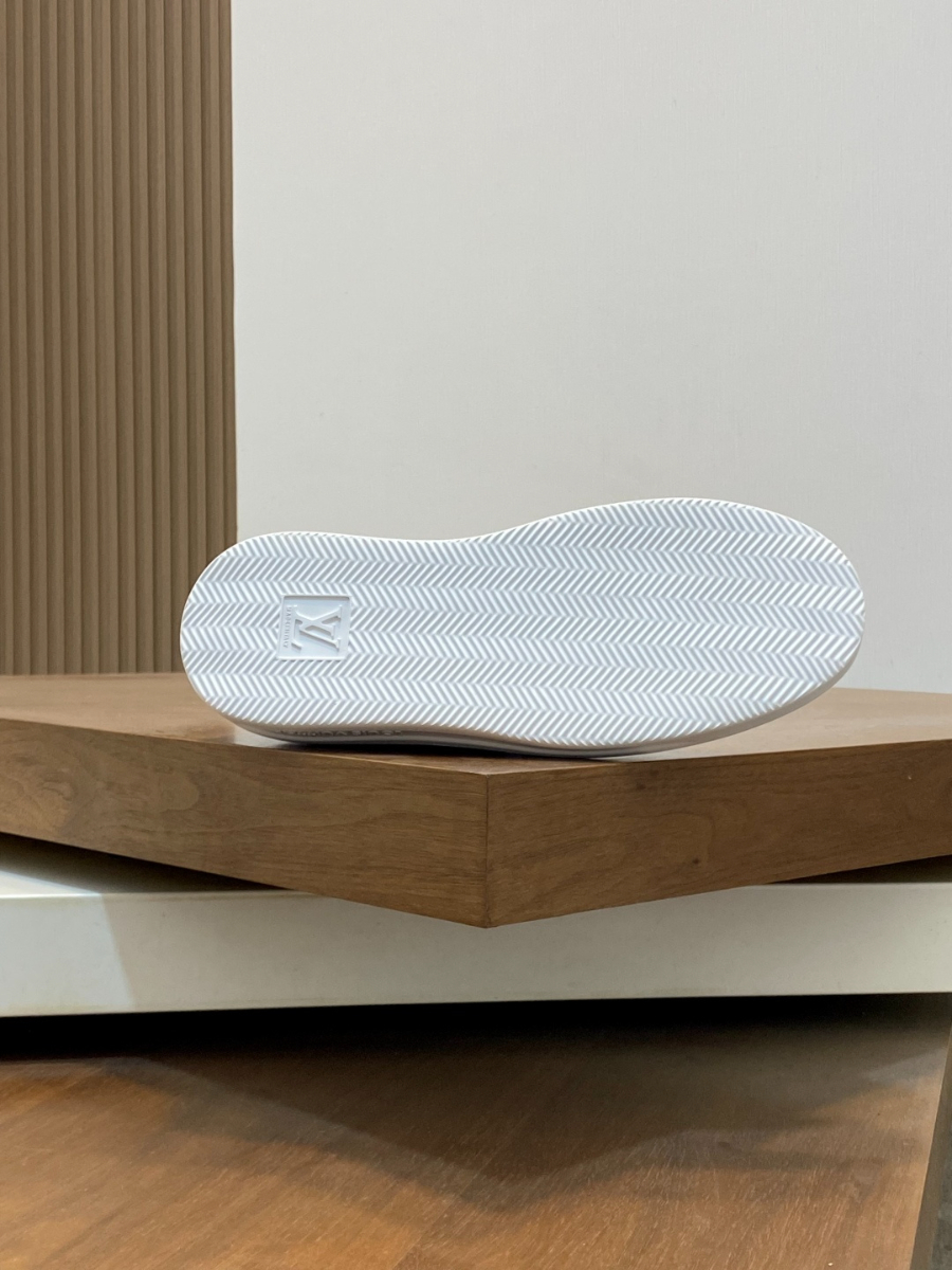 LOUIS VUITTON 루이비통 남성 모노그램 데님 로퍼 스니커즈 9