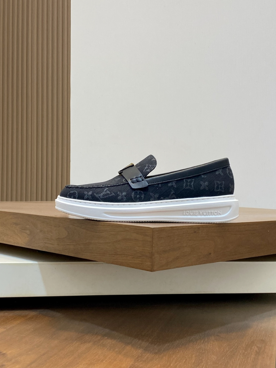 LOUIS VUITTON 루이비통 남성 모노그램 데님 로퍼 스니커즈 2